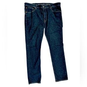 American Eagle Men’s dark wash jeans, Size: 38x32